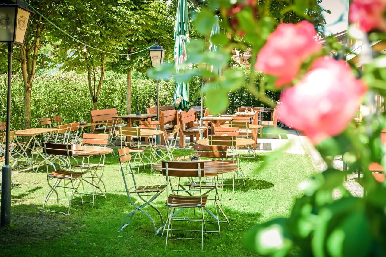 - Alt Fürstätt Hotel